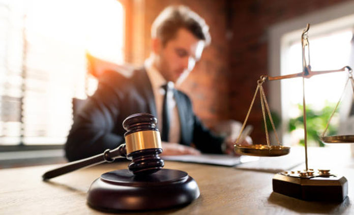 Anonim Şirketlerde Avukat Bulundurma Zorunluluğu ve Cezai Yaptırım Hakkında…